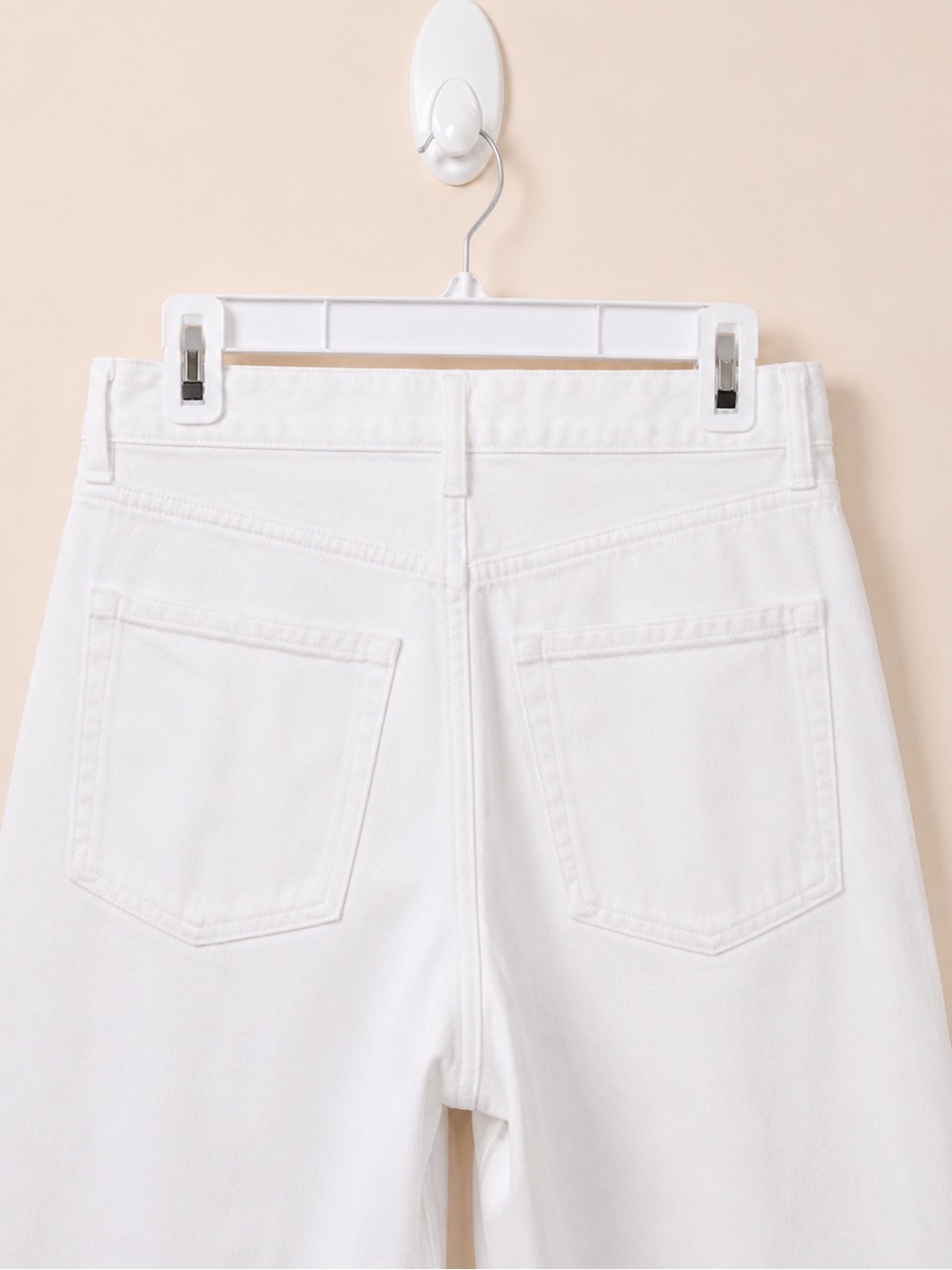 NWT Old Navy Extra High-Waisted Wide-Leg Jeans White Wash Size 4P - Picture 7 of 11